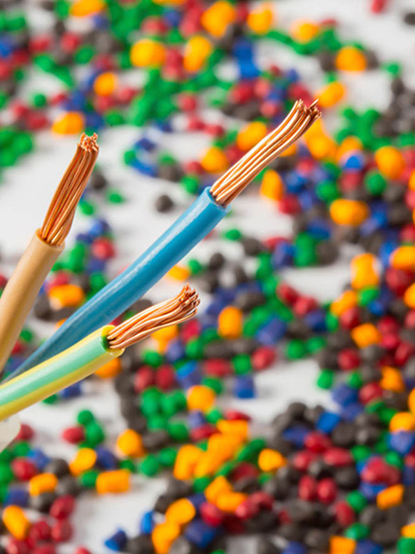 Ecoextruders lanza una extrusora de doble husillo para la industria de materiales para cables